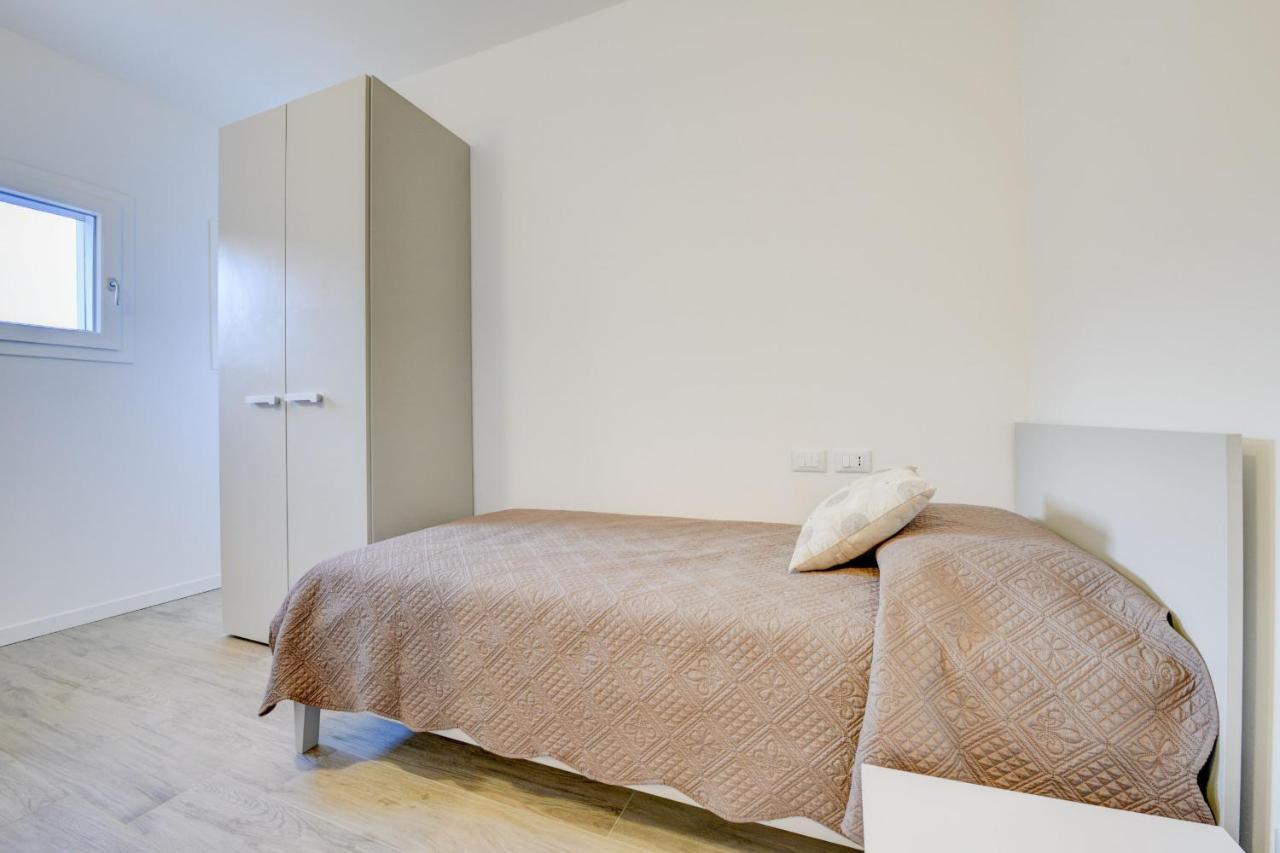 Maison Bellini Number 3 トスコラーノ・マデルノ エクステリア 写真